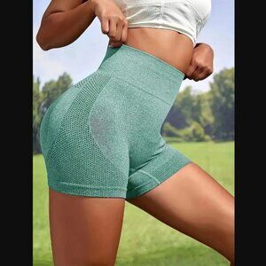 Women Seamless Yoga Shorts - Ultra-Soft, High Waist & Sweat-Wicking - Size XL